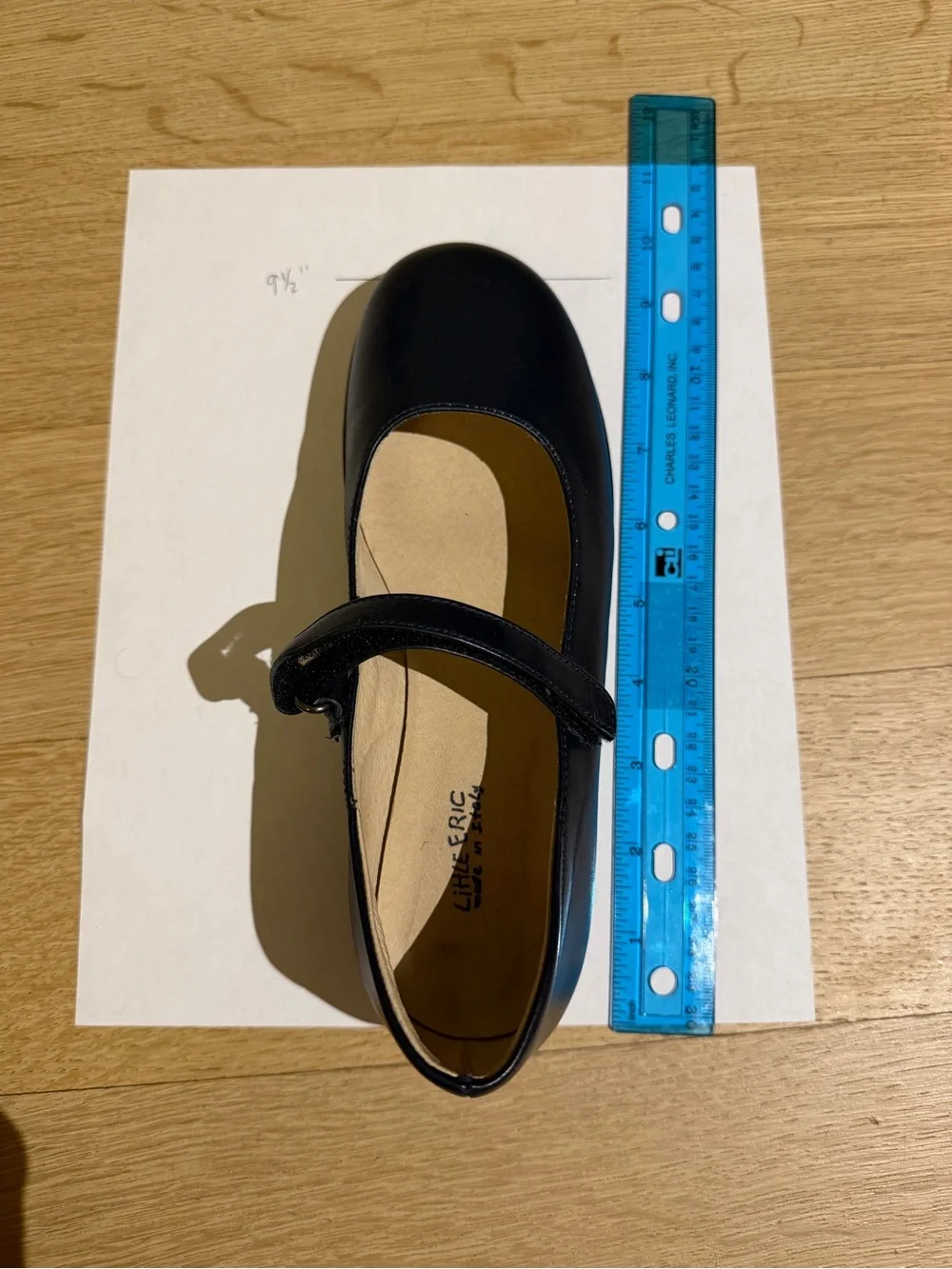 Girls Navy Mary Jane School Shoes - size 35-  Little Eric - almost perfect cond